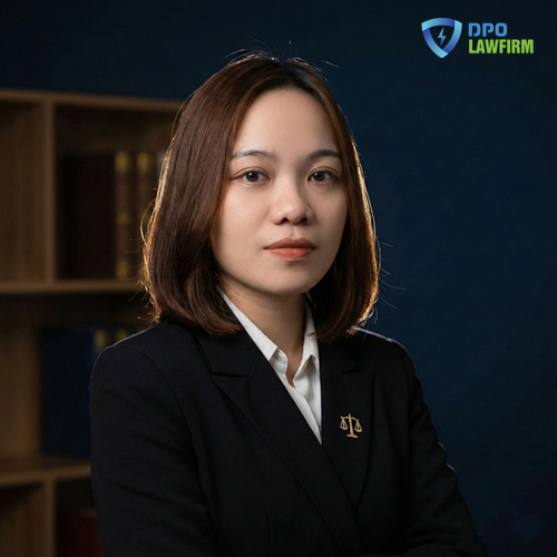 Chuyên viên pháp lý Nguyễn Thị Hương Giang